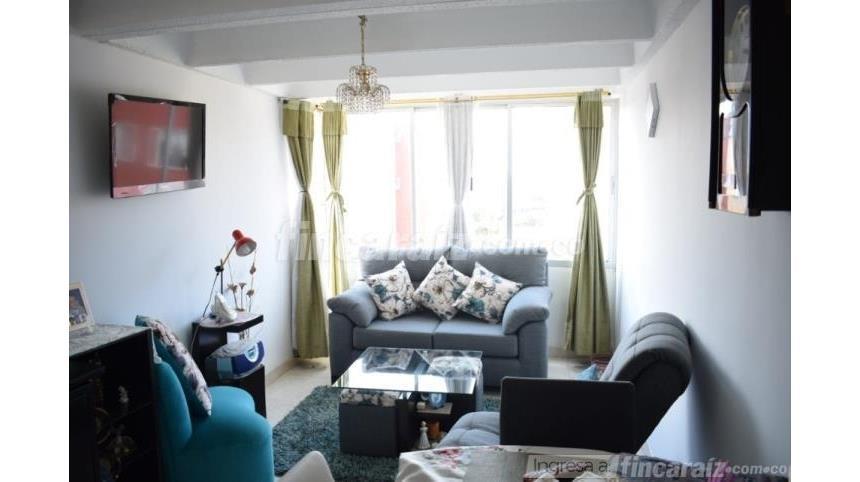 Piso – Bogotá, Bachue II, Localidad Engativá - Vista 2