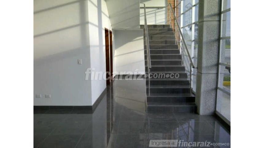 Bodega en Arriendo - Más