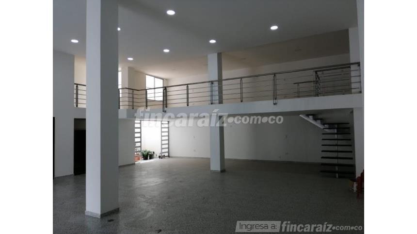 Local en Arriendo - Vista 2