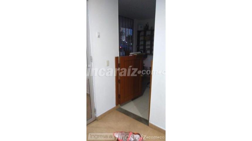 Piso – Bogotá, Parque Simón Bolívar-CAN, Localidad Teusaquillo - Más