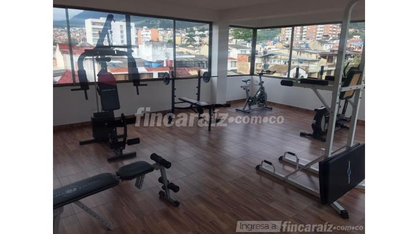 Piso – Bogotá, Parque Simón Bolívar-CAN, Localidad Teusaquillo - Más
