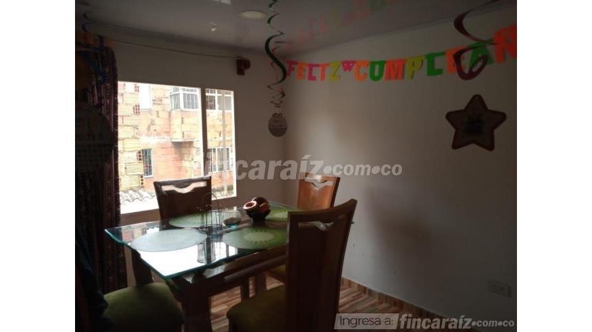 Piso – Bogotá, La Marichuela - Más