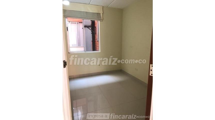 Piso – Bogotá, Localidad Engativá - Más