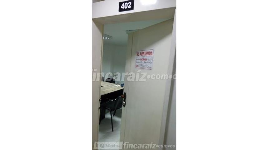 Oficina en Arriendo