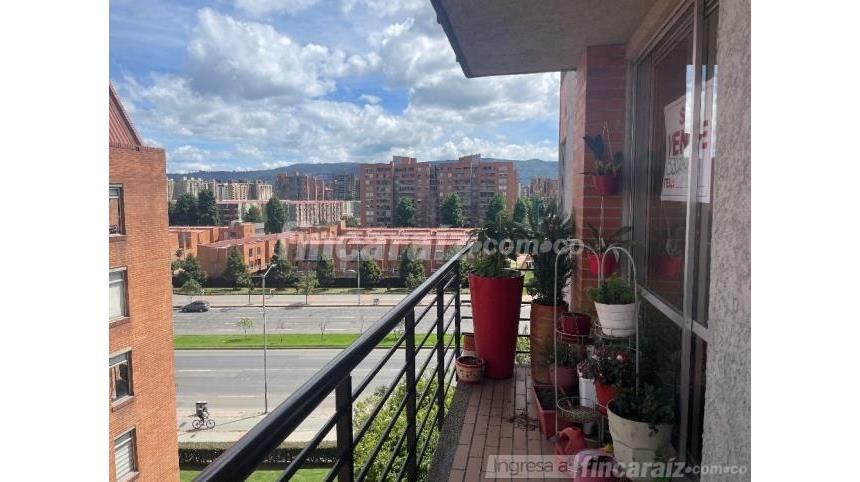 Piso – Bogotá, Localidad Suba - Más