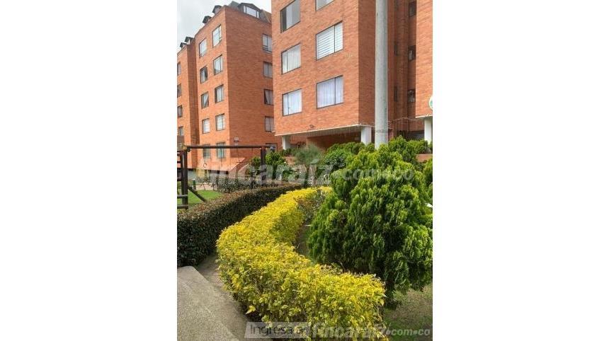 Piso – Bogotá, El Rincón, Localidad Suba - Más