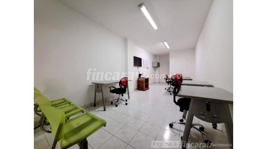 Oficina en Arriendo - Vista 2