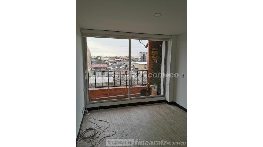 Piso – Bogotá, Normandía, Localidad Engativá - Más