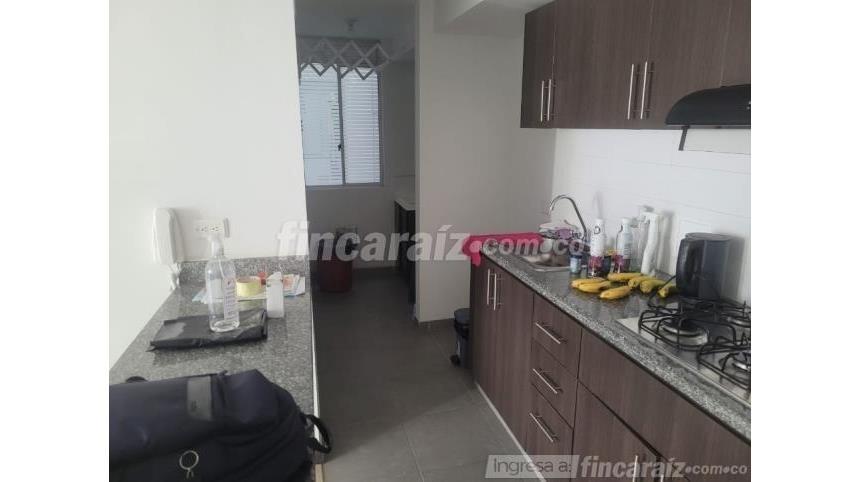 Piso – Bogotá, Calandaima, Localidad Kennedy - Más