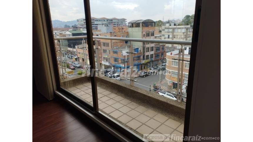 Piso – Bogotá, La Floresta, Localidad Suba - Más