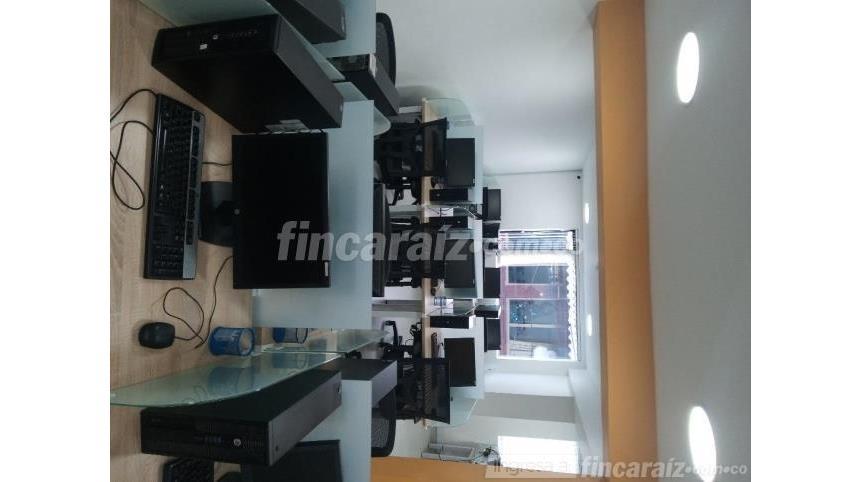 Oficina en Arriendo - Vista 2