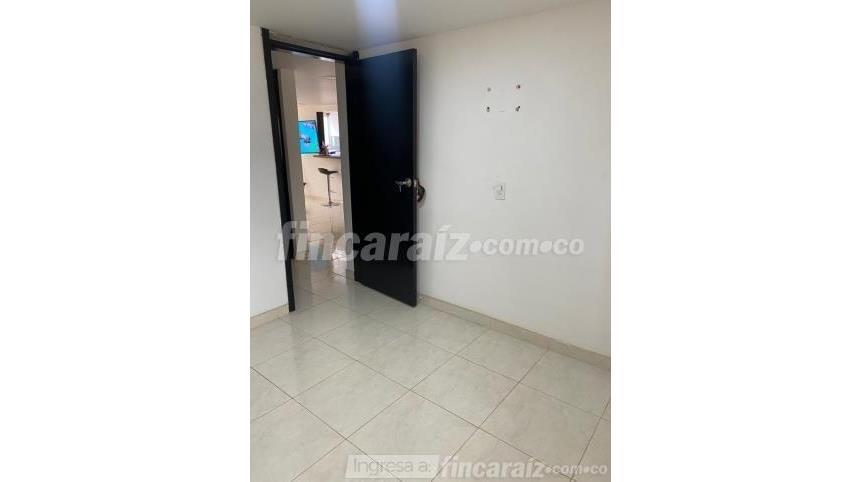 Piso – Bogotá, Localidad Kennedy - Más