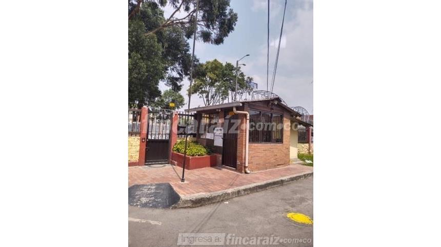 Piso – Bogotá, Provivienda, Localidad Kennedy