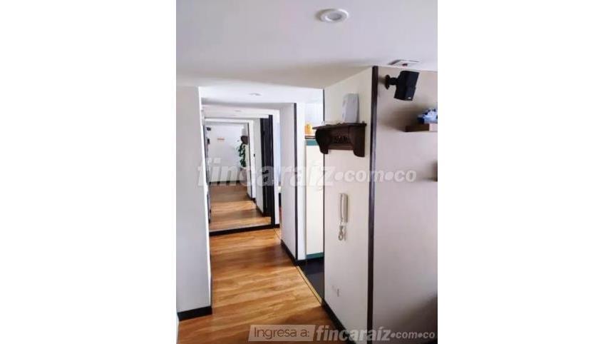 Piso – Bogotá, Bochica, Localidad Engativá - Vista 4