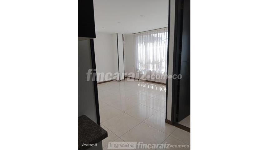 Piso – Bogotá, La Clarita, Localidad Engativá - Más