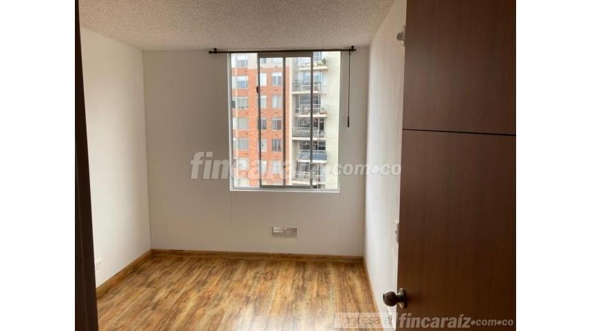 Piso – Bogotá, Canaima, Localidad Usaquén - Más
