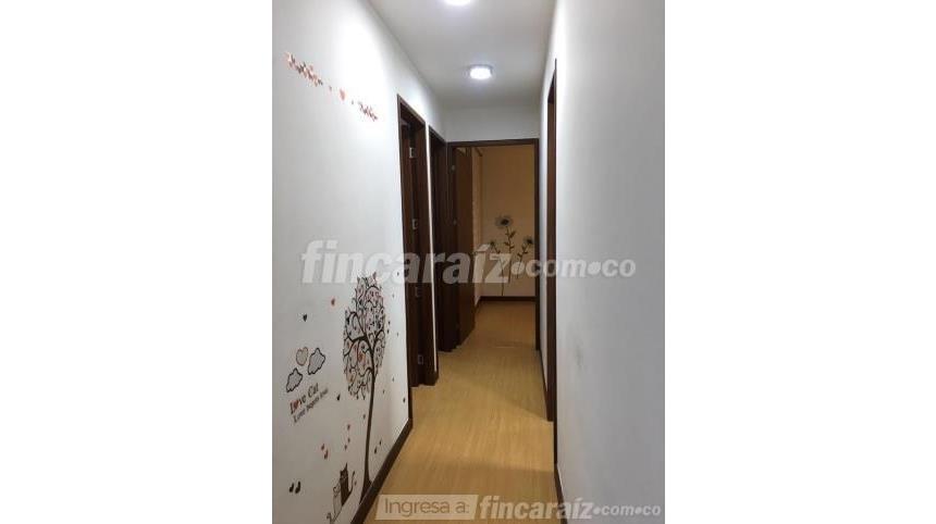 Piso – Bogotá, Localidad Suba - Más