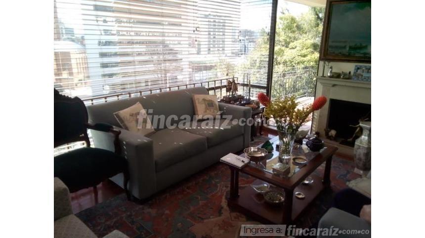 Piso – Bogotá, Chicó Lago - Más