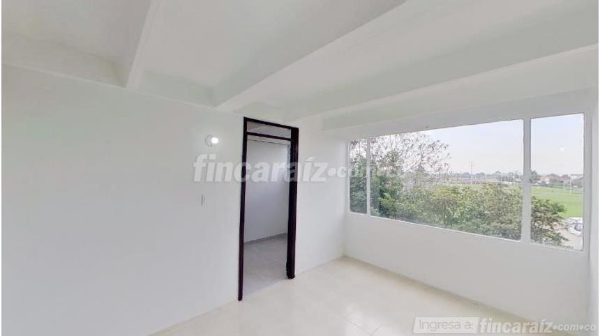 Piso – Bogotá, Bochica I, Localidad Engativá - Más