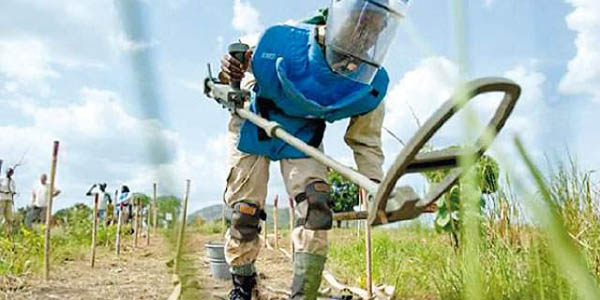 Militar chileno herido por explosi&oacute;n de mina antipersonal en frontera con Tacna