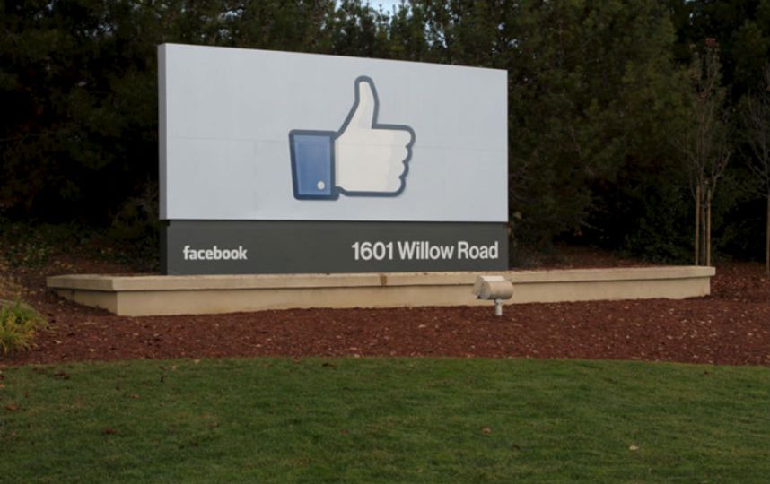 Facebook: los 8 secretos que debes de conocer sobre la mano del ‘Me gusta’