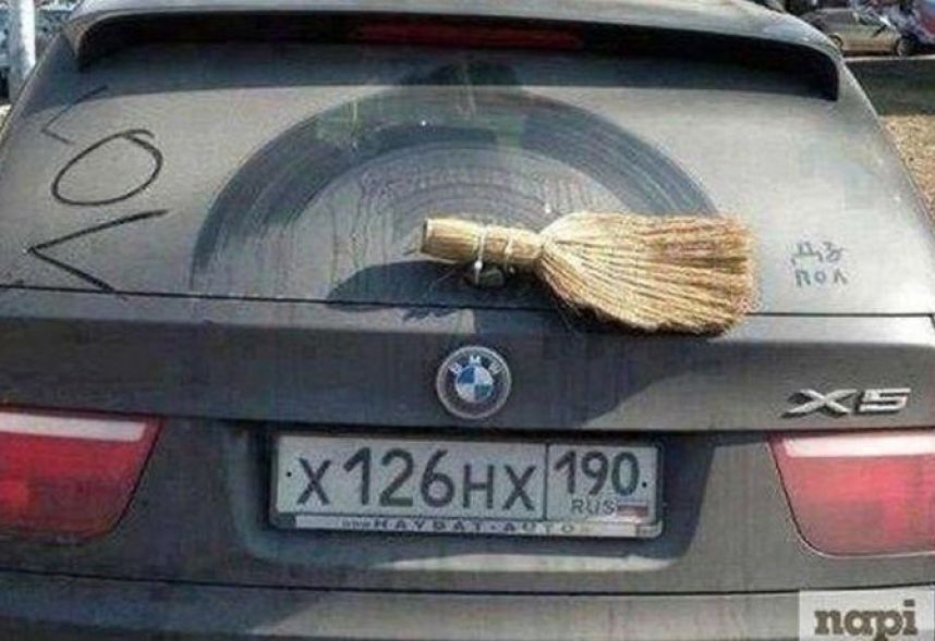 FOTOS: los métodos más hilarantes para arreglar los desperfectos