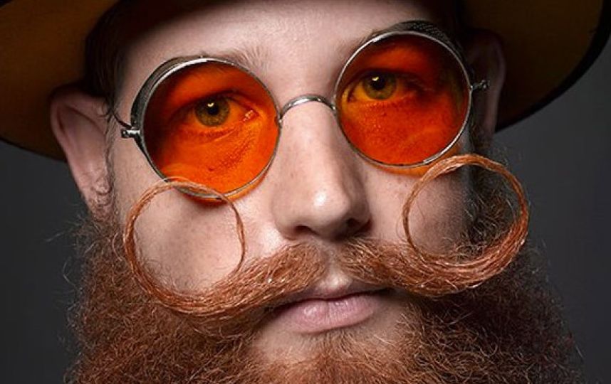 ¿Extraordinarios o absurdos? extravagantes diseños de barbas y bigotes