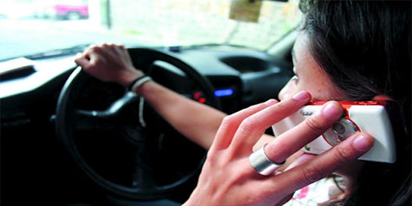 "Run, Trin, Pum": lanzan campaña contra el uso del celular en vehículos