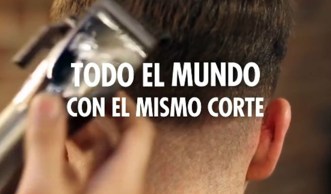 Facebook: Un videoclip se burla del corte de moda y arrasa como viral [VIDEO]
