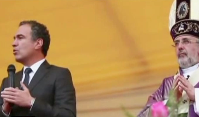 "Con mis hijos no te metas": ministro del Solar ofreció discurso conciliador