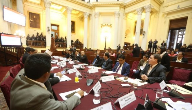 Aprueban dictamen sobre ley de publicidad estatal en medios privados