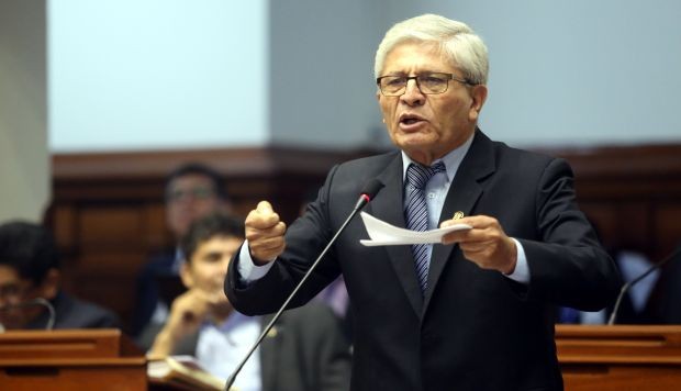Jorge Castro presentó su renuncia a la bancada de Frente Amplio