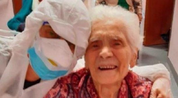 Coronavirus: mujer de 104 años se recupera y su caso brinda esperanza al personal médico
