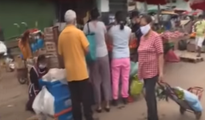 La Victoria: Decenas de ambulantes invaden...
