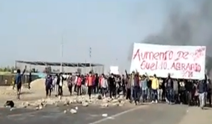 Ica: trabajadores de agroexportadoras bloquean Panamericana Sur