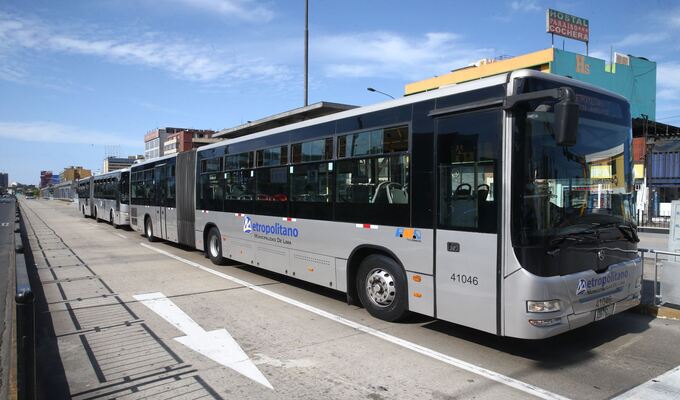 Paro de transportistas: Metropolitano y corredores viales aumentarán su frecuencia, según la ATU