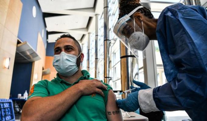 INS autoriza enmienda para traer vacunas para voluntarios del estudio de Sinopharm