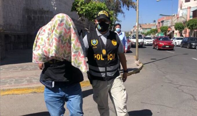 Disponen prisión preventiva contra sujeto que habría engañado a familias de pacientes COVID-19