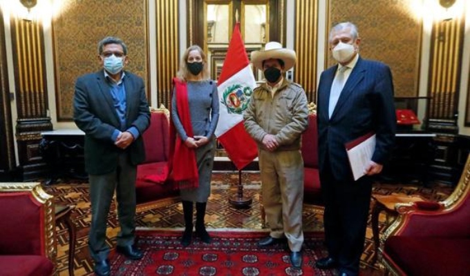 Pfizer: Castillo se reunió con embajadora de EEUU para asegurar abastecimiento de más dosis al Perú - Vimarsana News