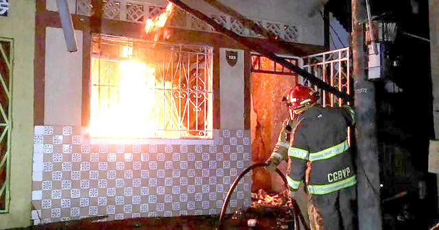 Voraces incendios se registraron en Iquitos, Cañete y Tingo María