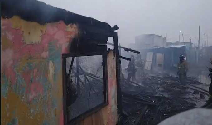 Callao: Incendio de grandes proporciones en La Perla deja tres viviendas destruidas