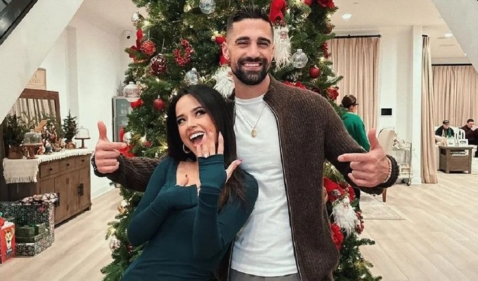 ¿Regresaron? Becky G pasó la Navidad junto a su expareja Sebastian Lletget