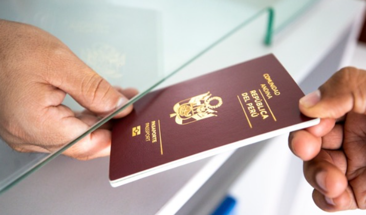 Nuevo sistema de Migraciones: ahora el pasaporte se tramita sin cita previa y por orden de llegada
