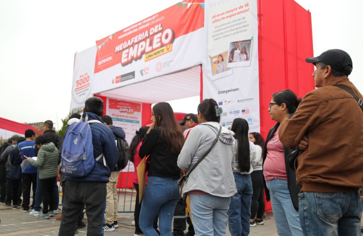 Recién egresados sin oportunidades: el drama de buscar empleo en el Perú