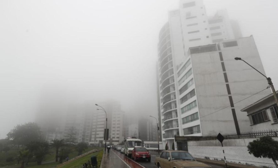 Lima registró el día más frío del invierno 2025 con 10.2 °C