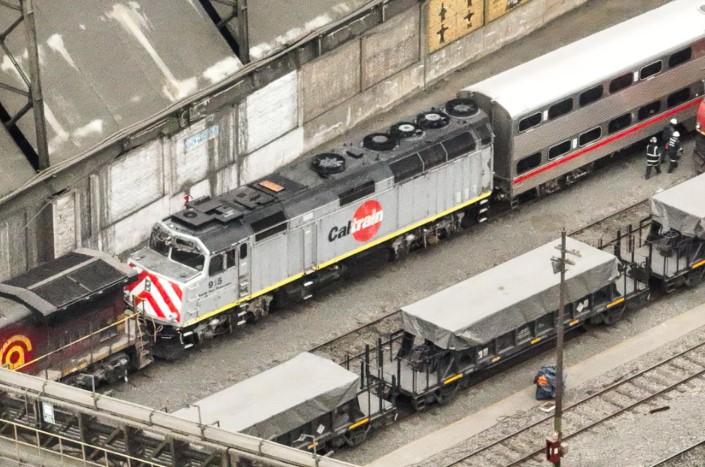López Aliaga anuncia que trenes serán atractivo turístico temporal en el parque La Muralla