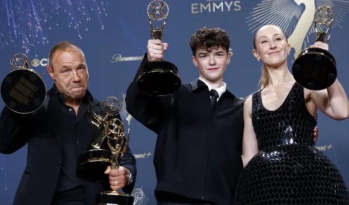 Premios Emmy 2025: lista completa de ganadores de una gala dominada por la serie "Adolescencia"