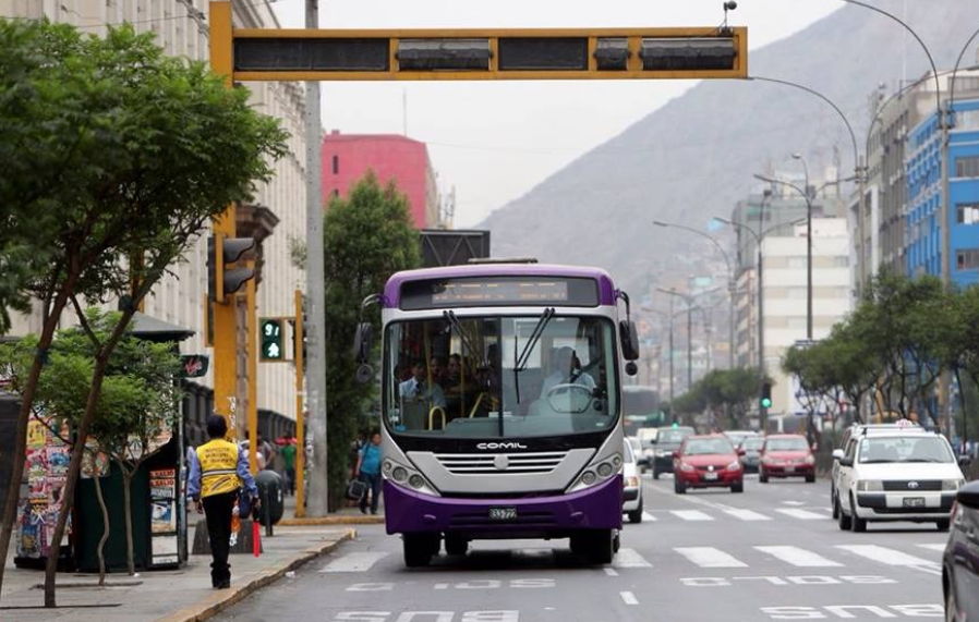 Corredor Morado modifica su ruta por protestas en avenida Abancay