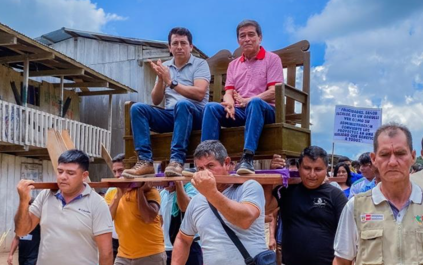 San Martín: alcaldes son cargados en anda al inaugurar carretera tras más de 20 años de espera