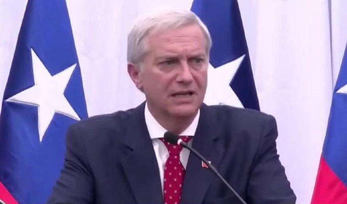 Ultraderechista José Antonio Kast lanza ultimátum a inmigrantes: “Tienen 133 días para dejar Chile”